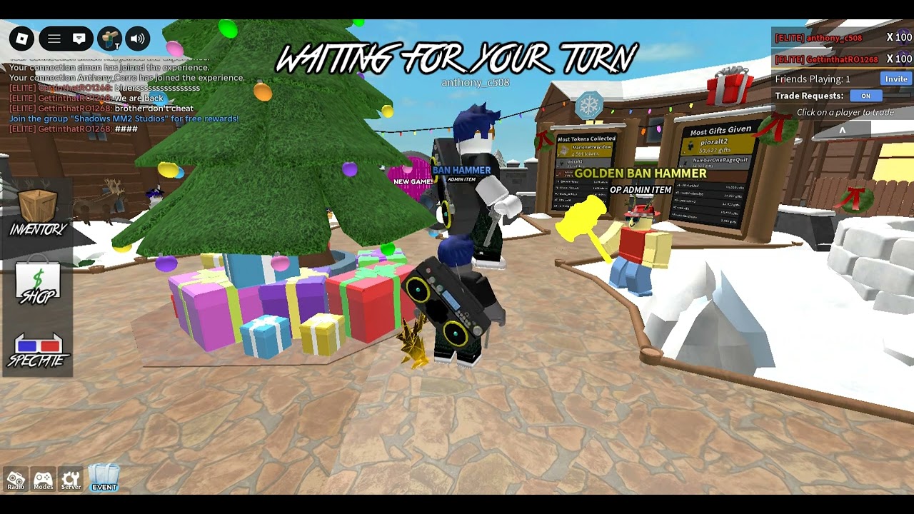 i am playing mm2 with the bluers