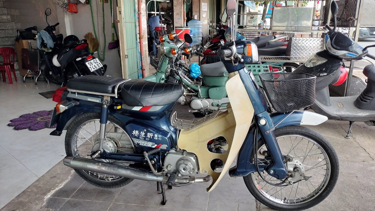 #đãbán Honda super cub 50/89 bstp chính chủ HQCN chất xe zin máy cực êm giá lh 0938971072