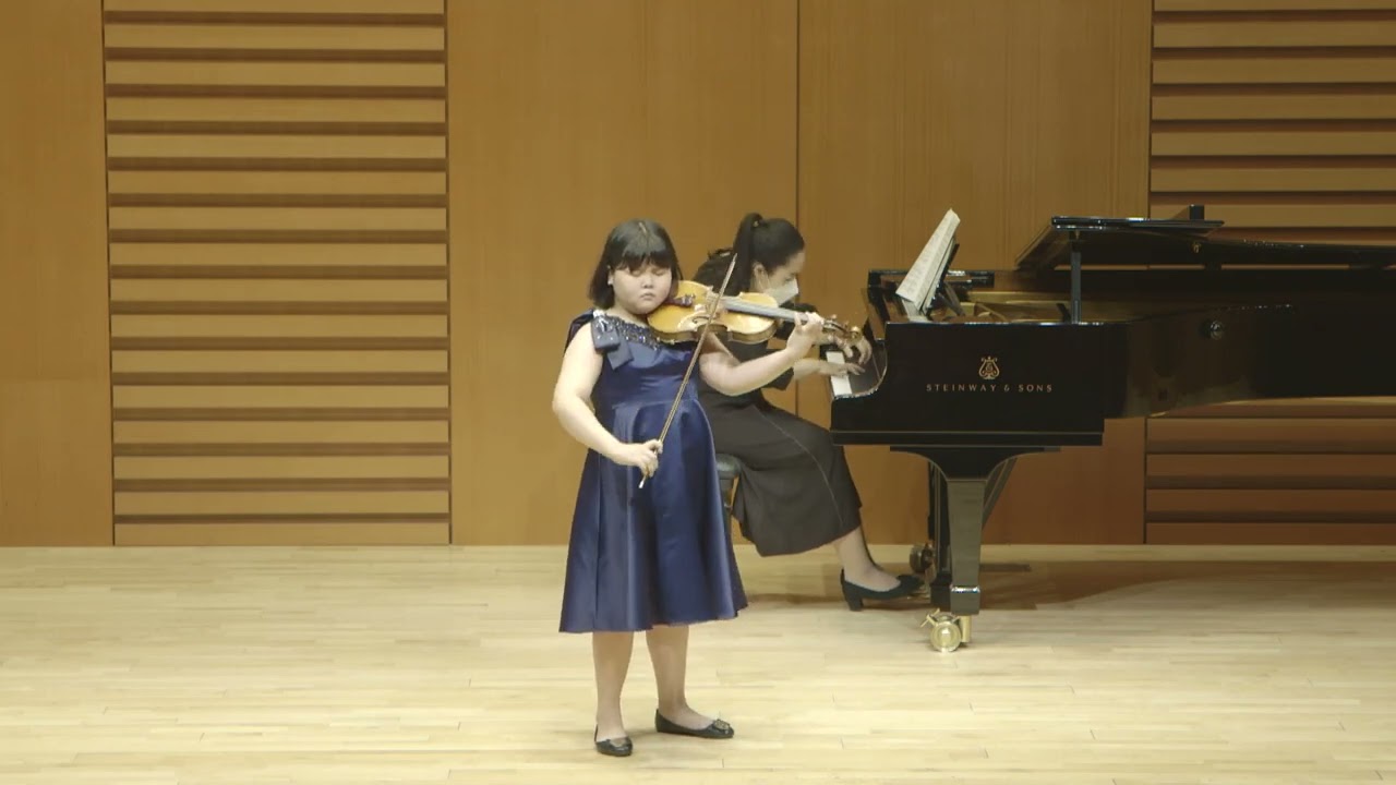 E.Lalo symphonie Espagnole op.21 1st mov (10years)