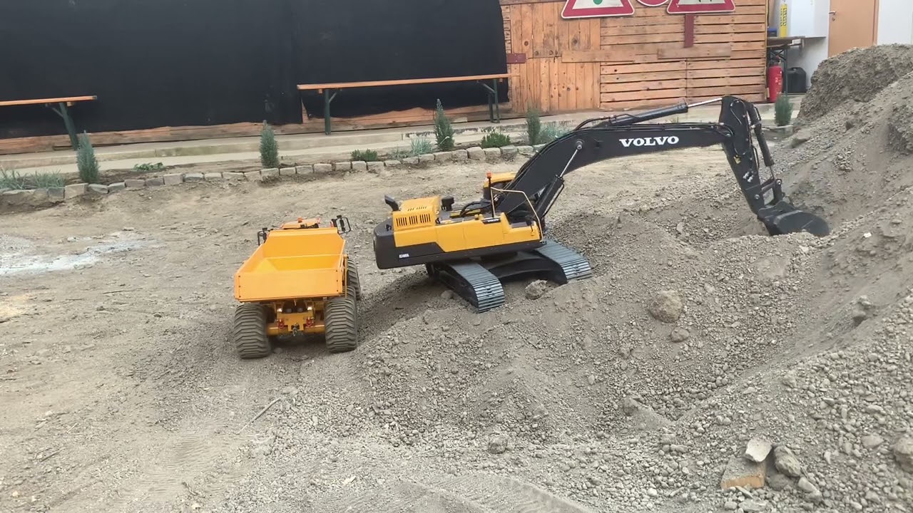 THS Volvo und BLOCHER A40