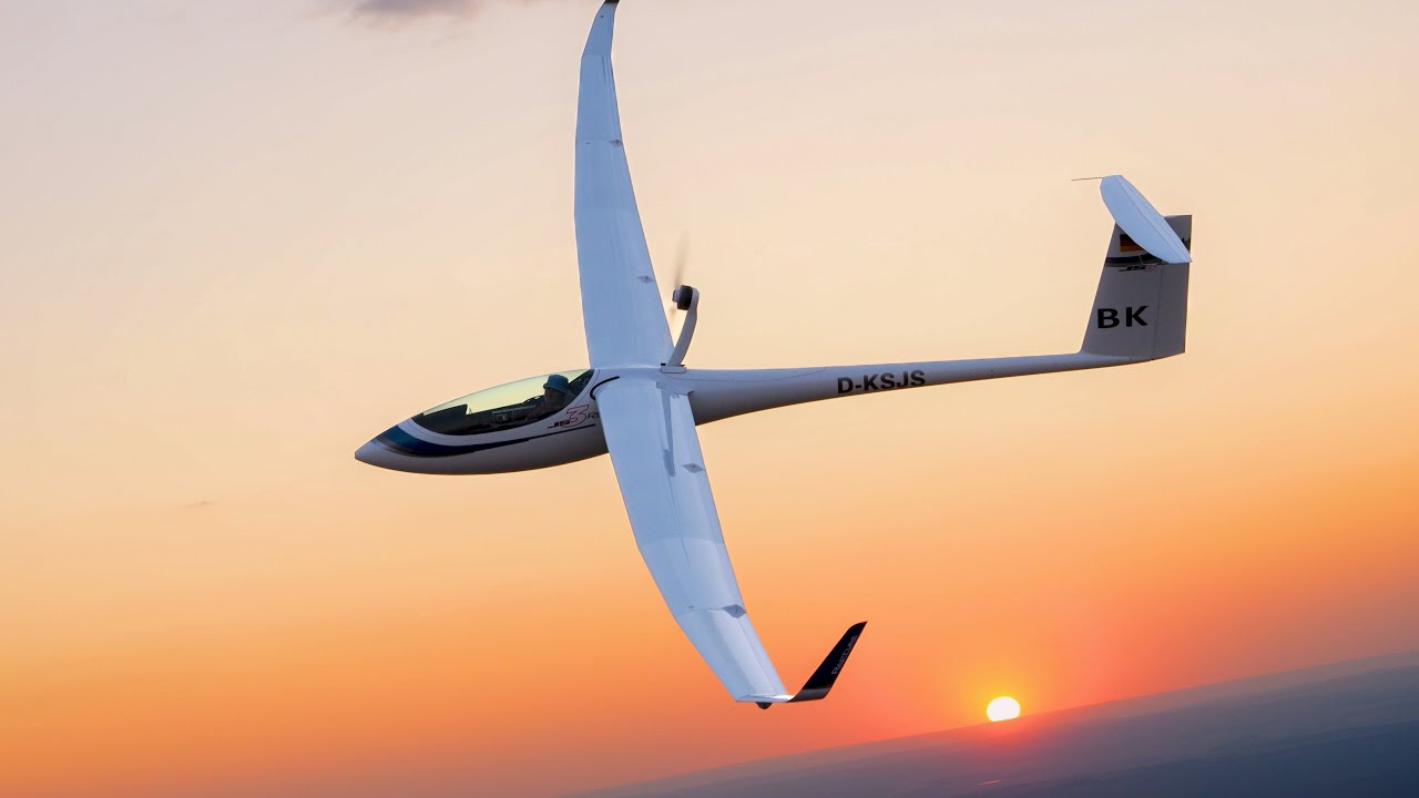 Jonker JS3 Rapture JET & RES sunset flight