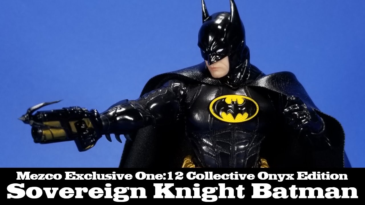 Mezco Sovereign Knight Batman Exclusive Onyx Edition DC One:12 Collection Action Figure Review