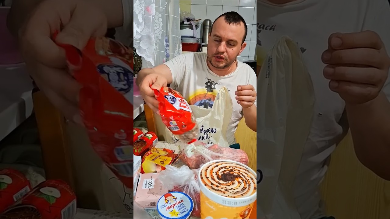 Вкусные покупки из магазина &mdash; столько отличной еды!