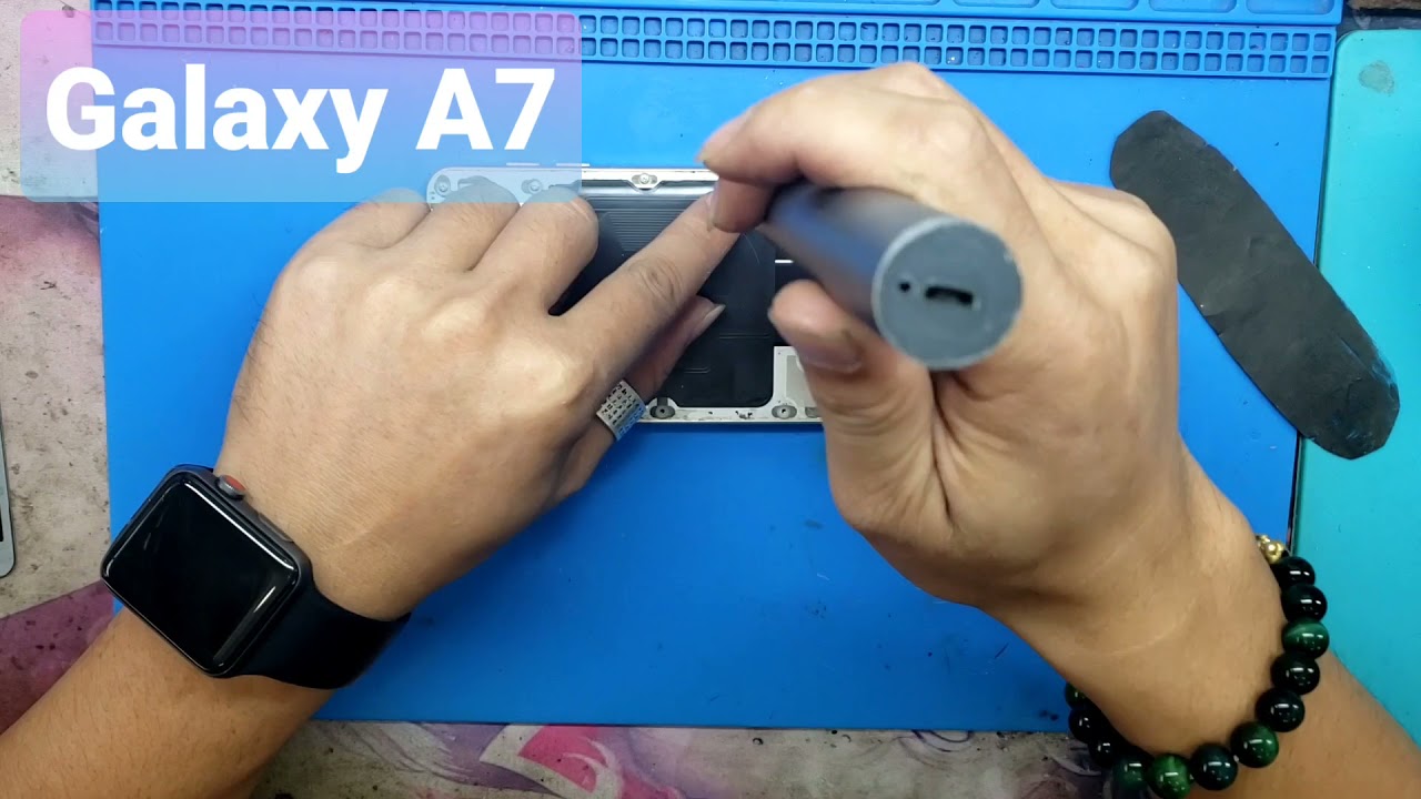 Replace the battery of Galaxy A7 2016 / Instructions for removing the back cover