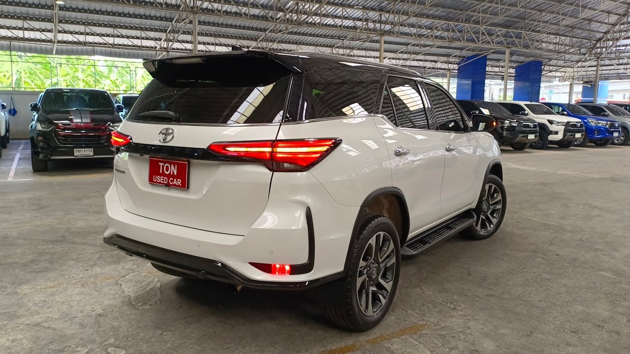 💥Обзор популярного 7-местного семейного автомобиля TOYOTA FORTUNER 2.4 LEGENDER AT 2WD 2021 года ...