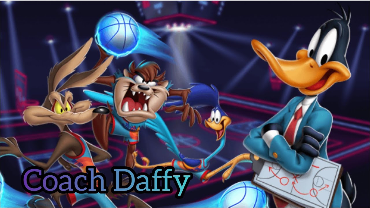 Looney Tunes World of Mayhem - Coach Daffy