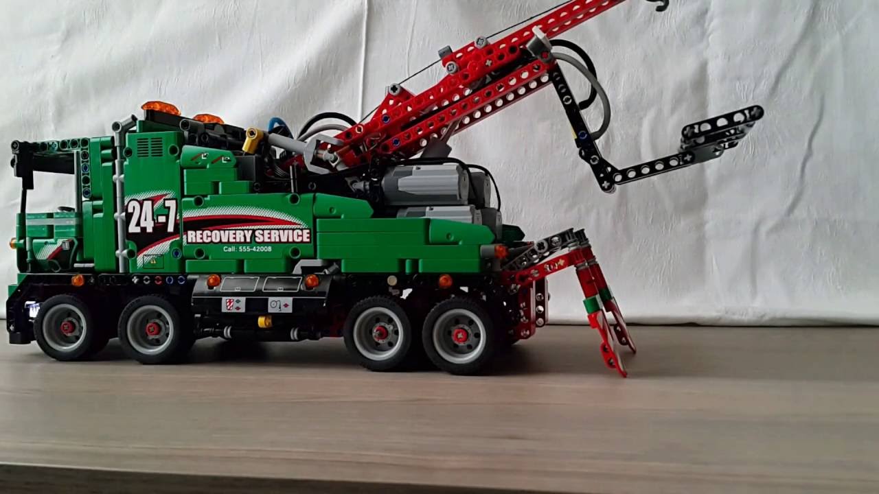 Lego Technic 42008 Recovery Service Truck Full RC