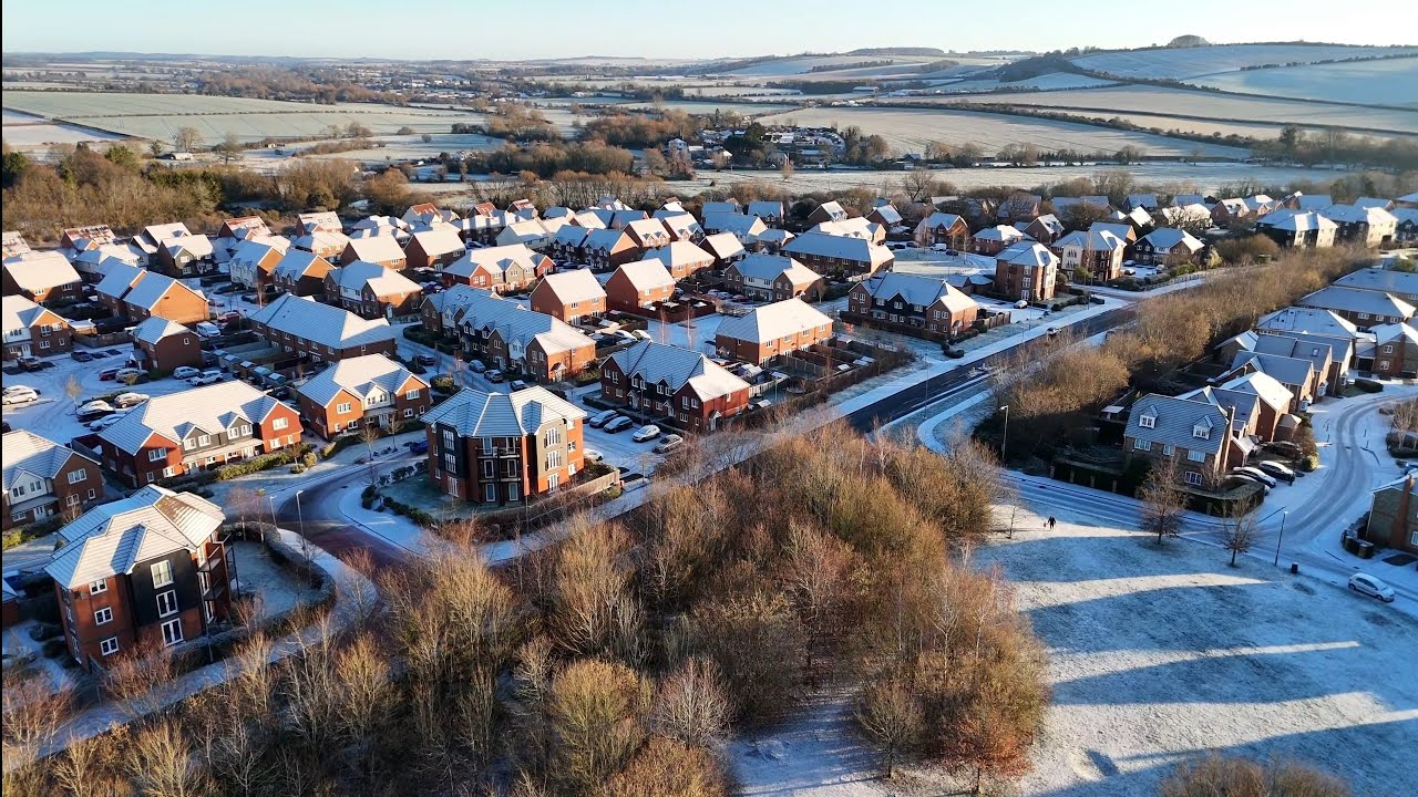 5.01.2026. 🇬🇧SALISBURY - BISHOPDOWN FARM. FIRST SNOW. DRONE FOOTAGE 4K 60FPS 