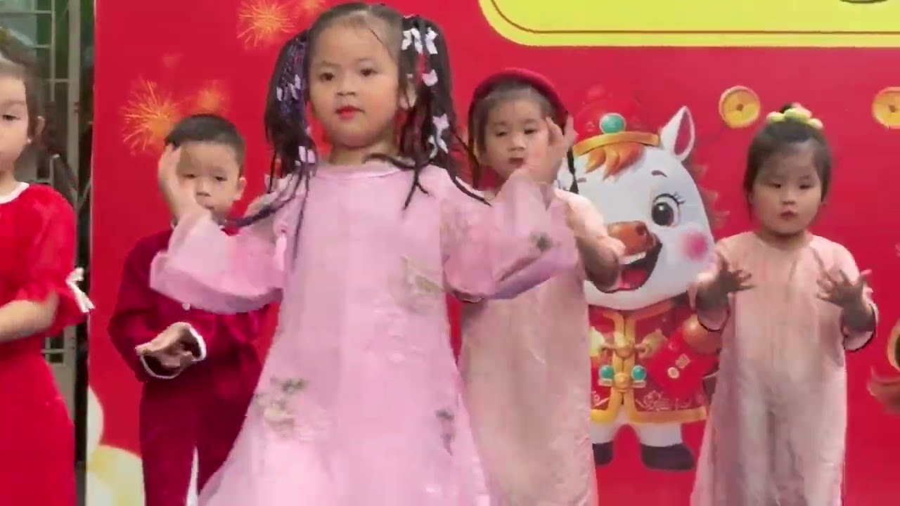 2BANH bao NMC Xuân 2026