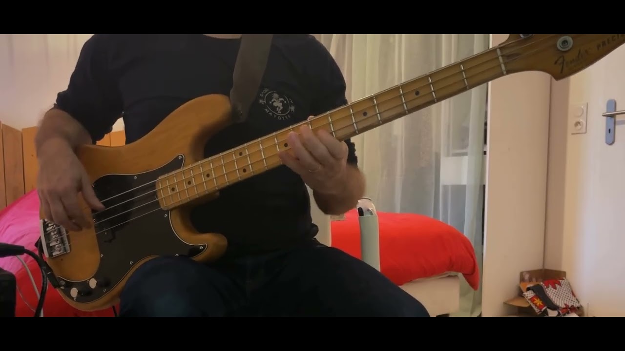 Bass cover RHCP - Californication