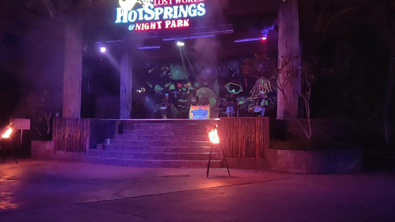 Lost world of tambun fire show part 1
