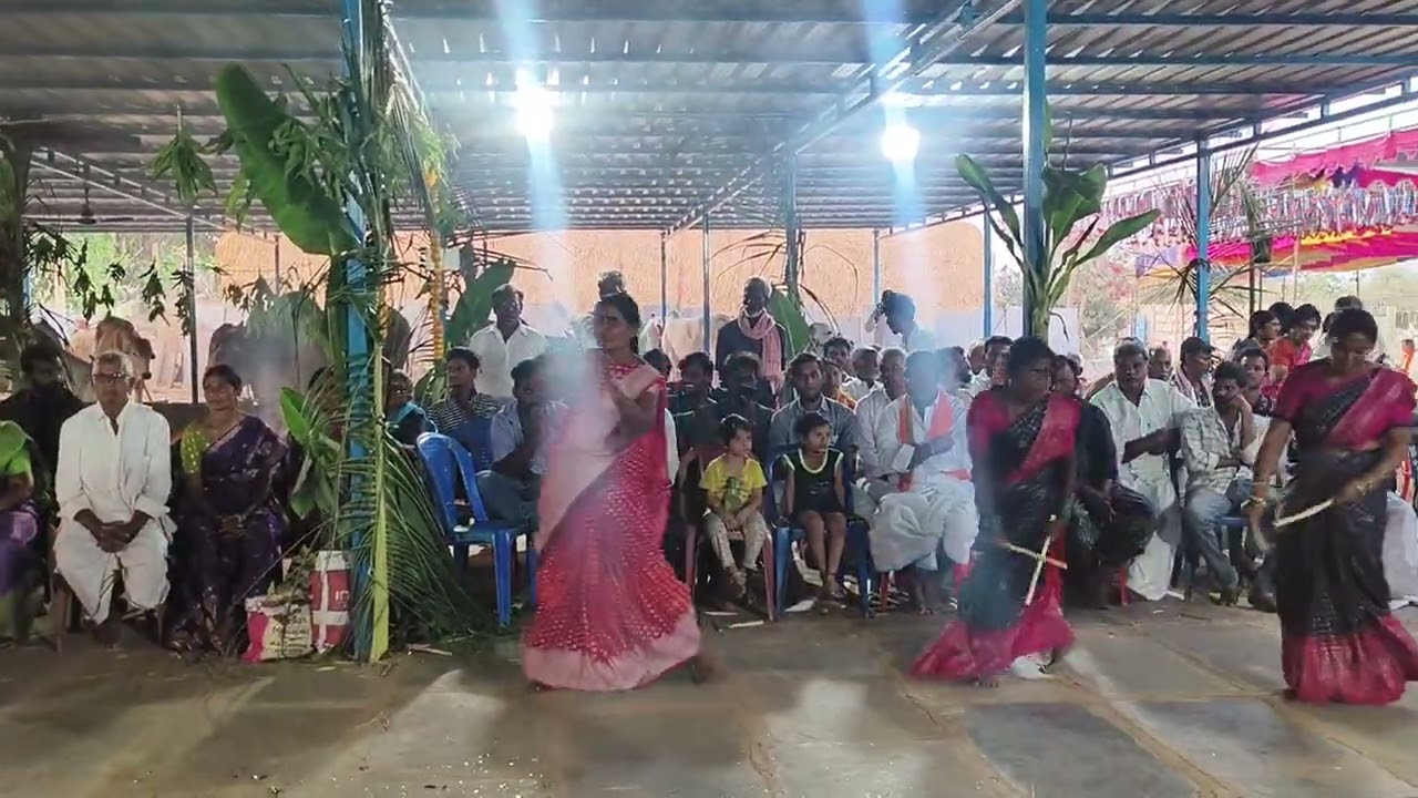 అశోక్ కోలాటం మైదుకూరు 9010051312 కనకద్రీపల్లె చూడేశ్వరి అలయం లో గుం గుమాయించు అంటూ చూడండి ఫ్రెండ్స్ 