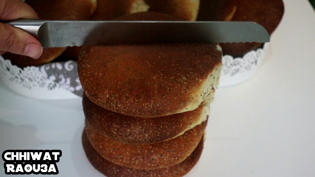 بقليل من الفينو حضري هدا الخبز الخطير  لا يتفتت ولا يتغير!! ولو بعد أيام لا يوجد حاليا في المخابز!!