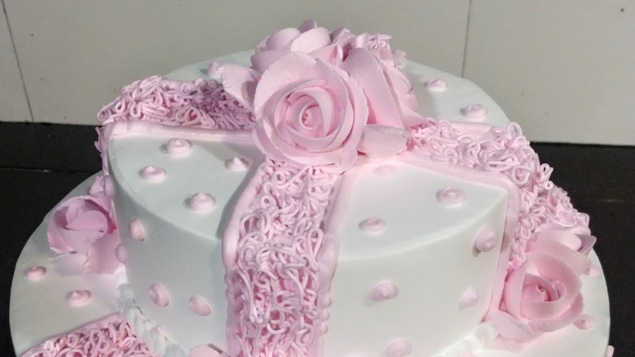 Shaahi cake Ideas लाइव है!Strawberry lacha cake decorating 