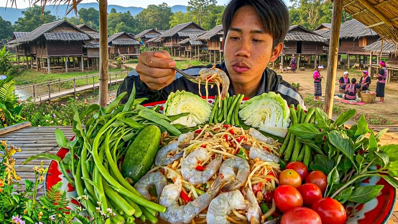 Huge Fresh Shrimp Papaya Salad | Super Spicy & Delicious
