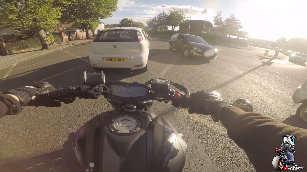 MT07 Shenanigans on the road #3