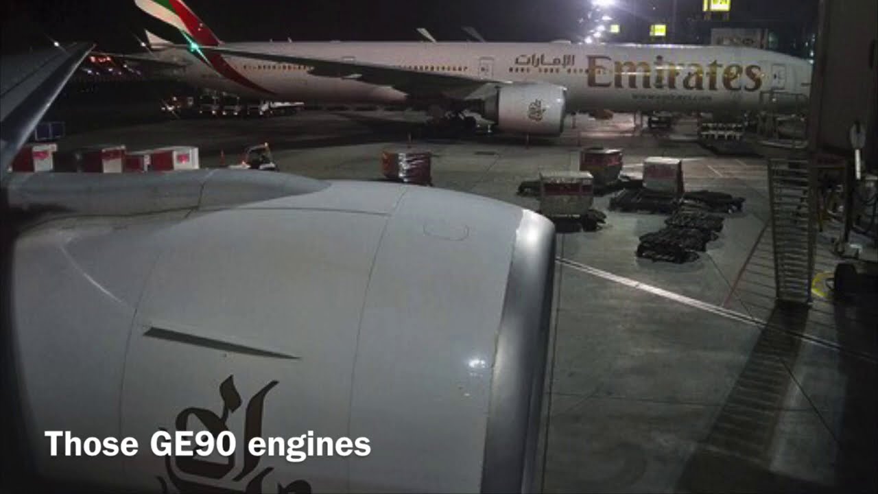 Flight Review: Emirates B777-300ER - EK 512 Dubai to New Delhi 01/01/19