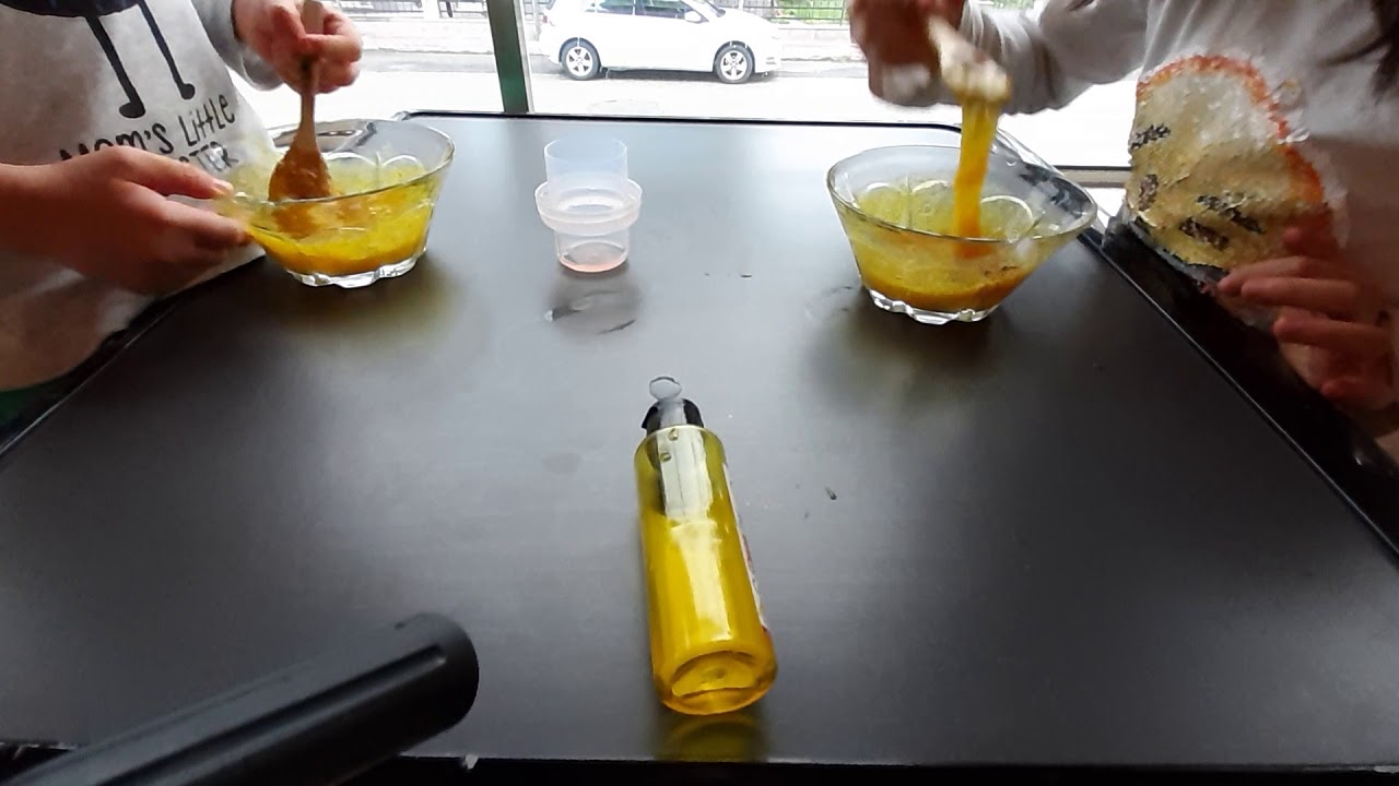 Büyük küçük herkes bunu çok sevecek / evde slime nasıl yapılır?
