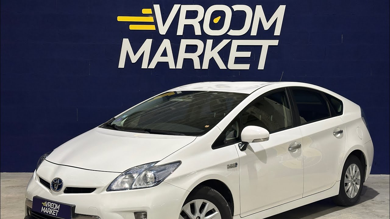 TOYOTA PRIUS - 1.8 L - HYBRIDE RECHARGEABLE - DYNAMIC - ENTRETIEN SUIVI TOYOTA 