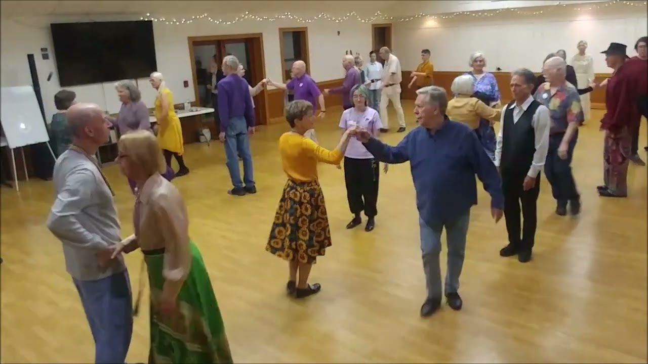 Les Manches Vertes • English Country Dance