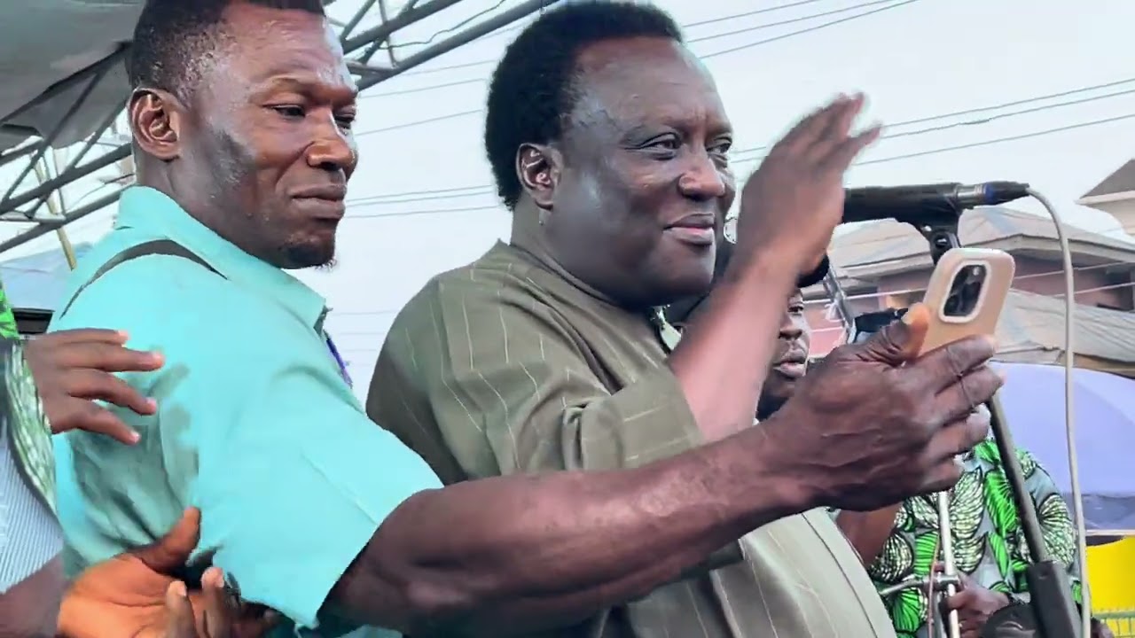 King Dr Saheed Osupa Live @ Sango Otta