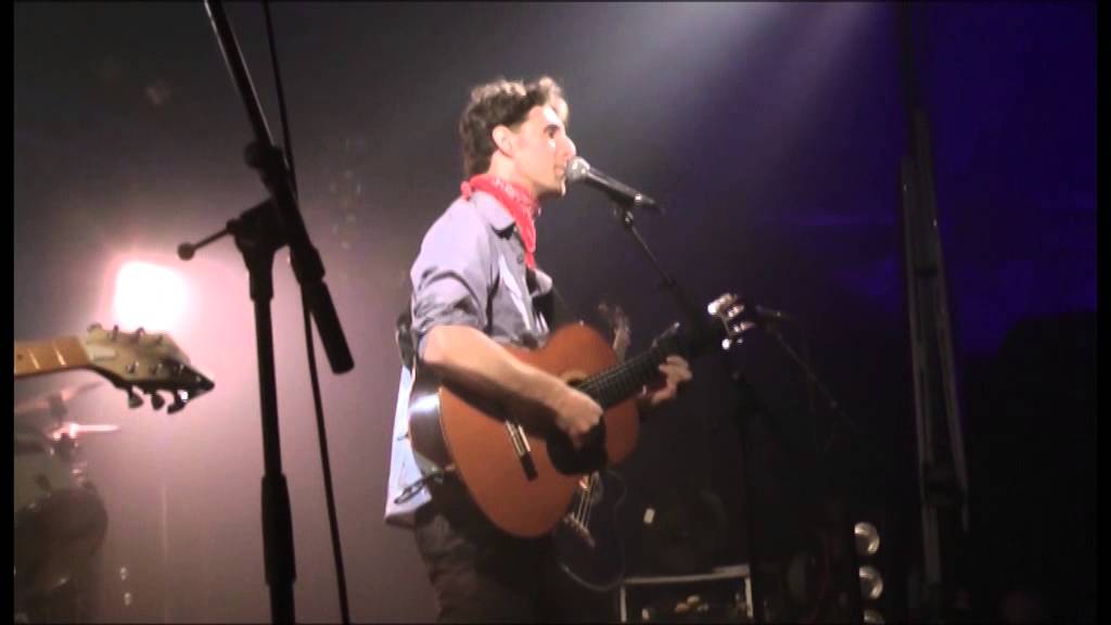 Les P'tits Yeux - Chanson pour Renaud (Live)