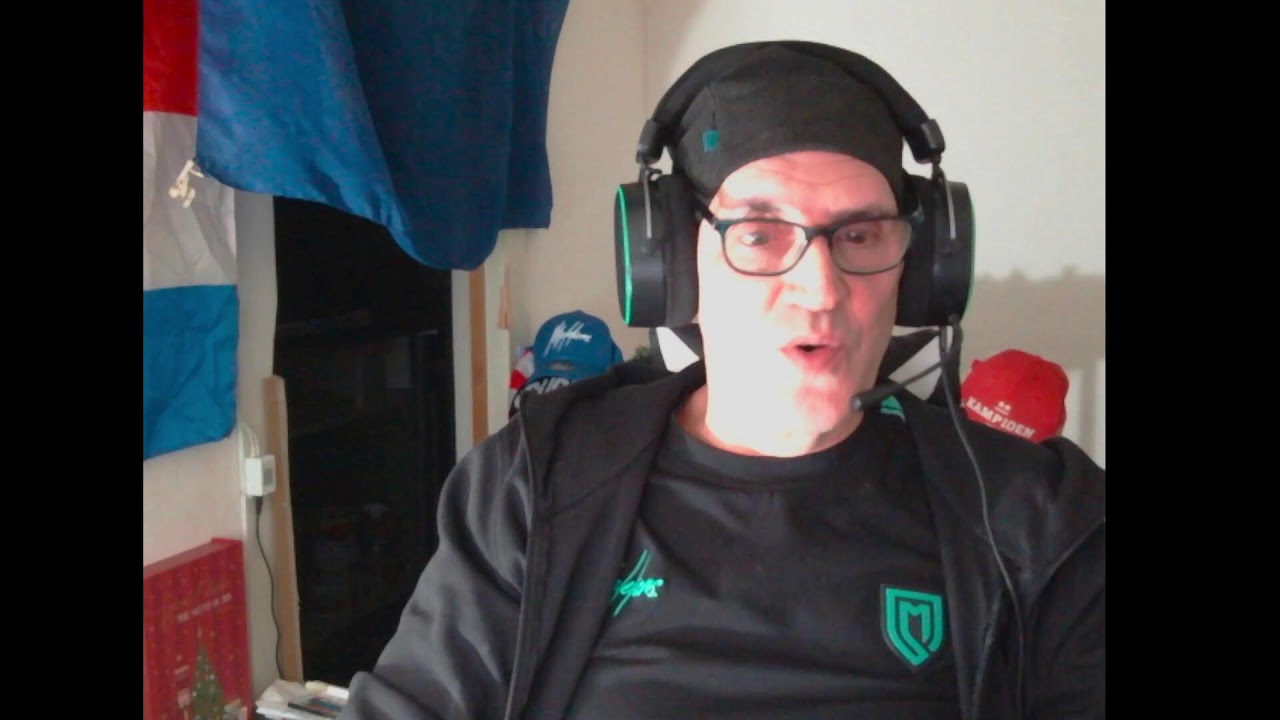 Ian Livestream hey chat ..leuke idee??