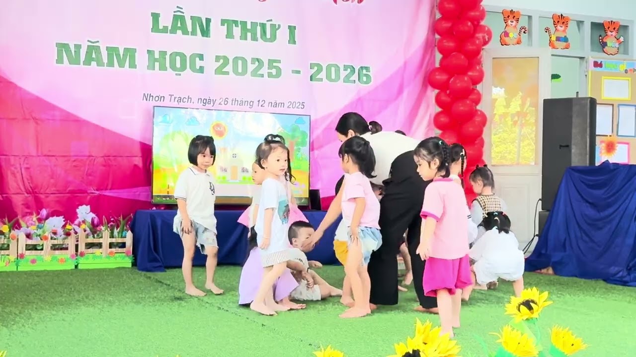 Thơ: Sáng ngày hè (nhà trẻ)