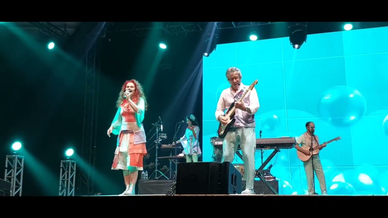 Maeve no show da Palavra Cantada 2023