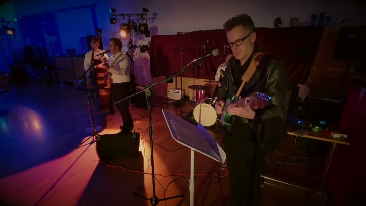 Kentucky Mike & The Electric Snakes - Blue Wing