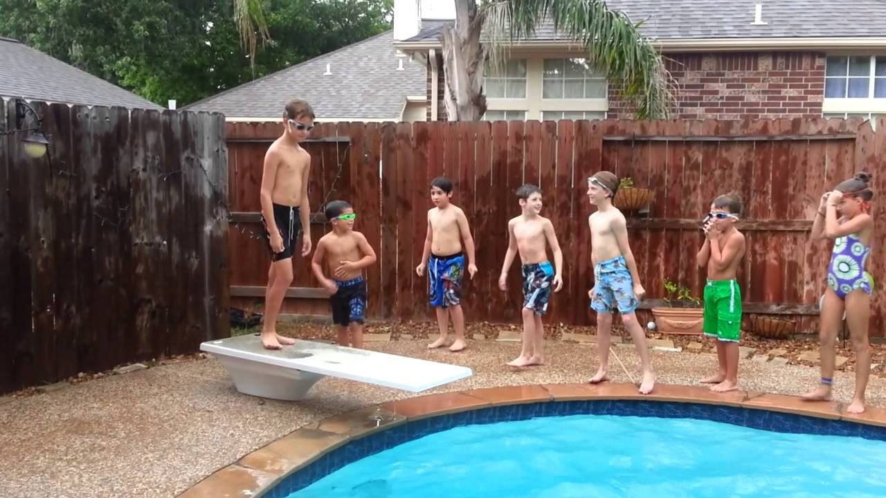 Belly flop contest