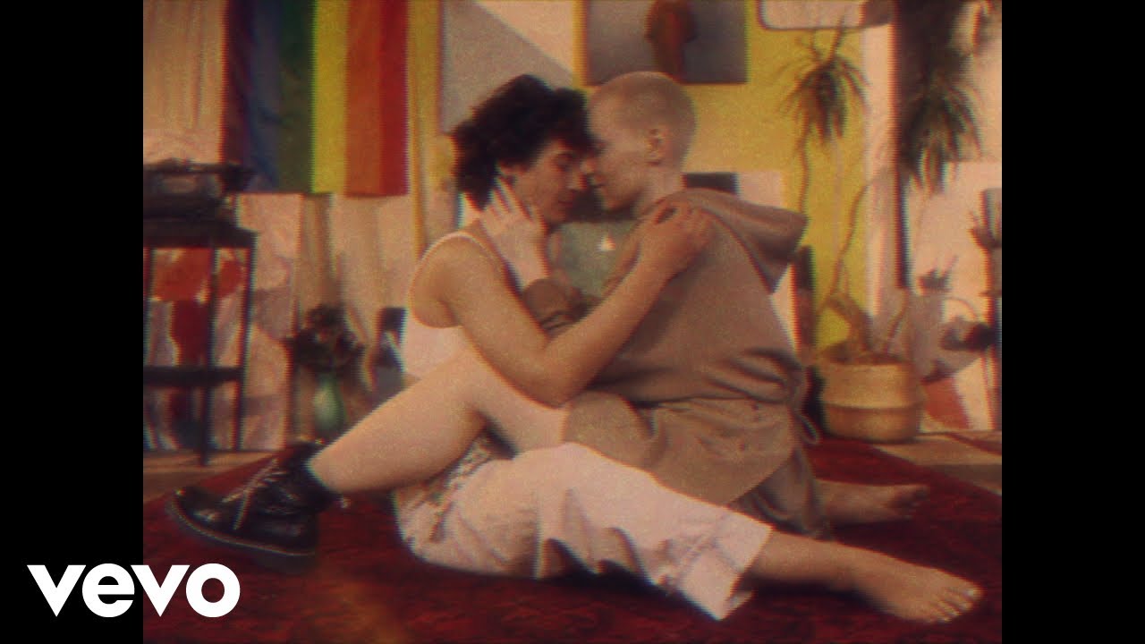 Twan Ray, Kimotion, Solar State - Put Your Lips On Mine (Official Video)