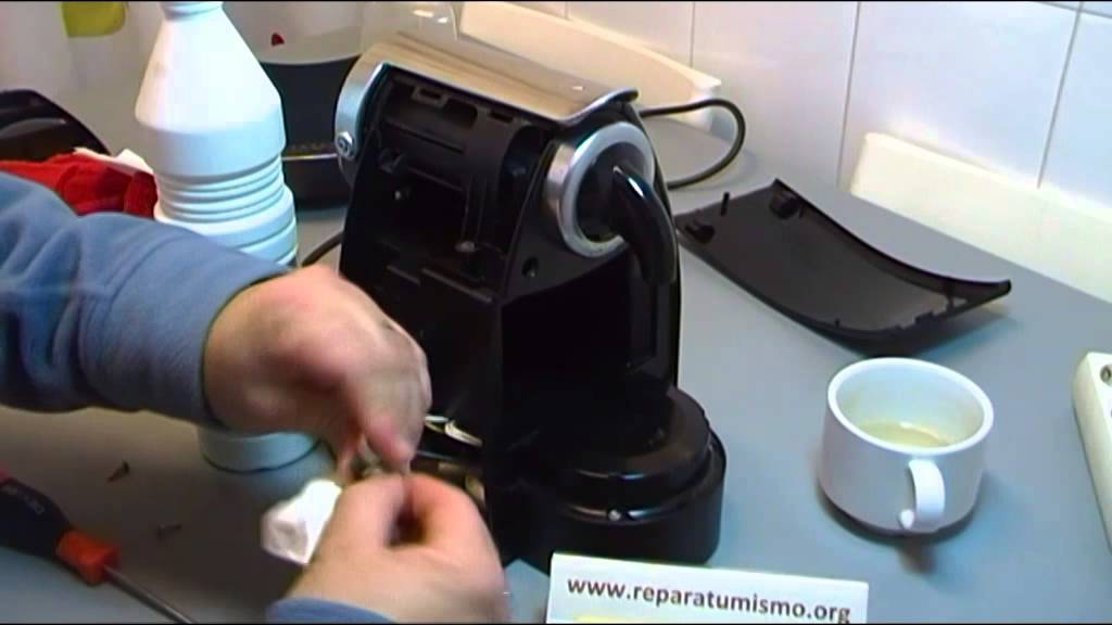 COMO REPARAR BOTON  DE CAFETERA KRUPS NESPRESSO