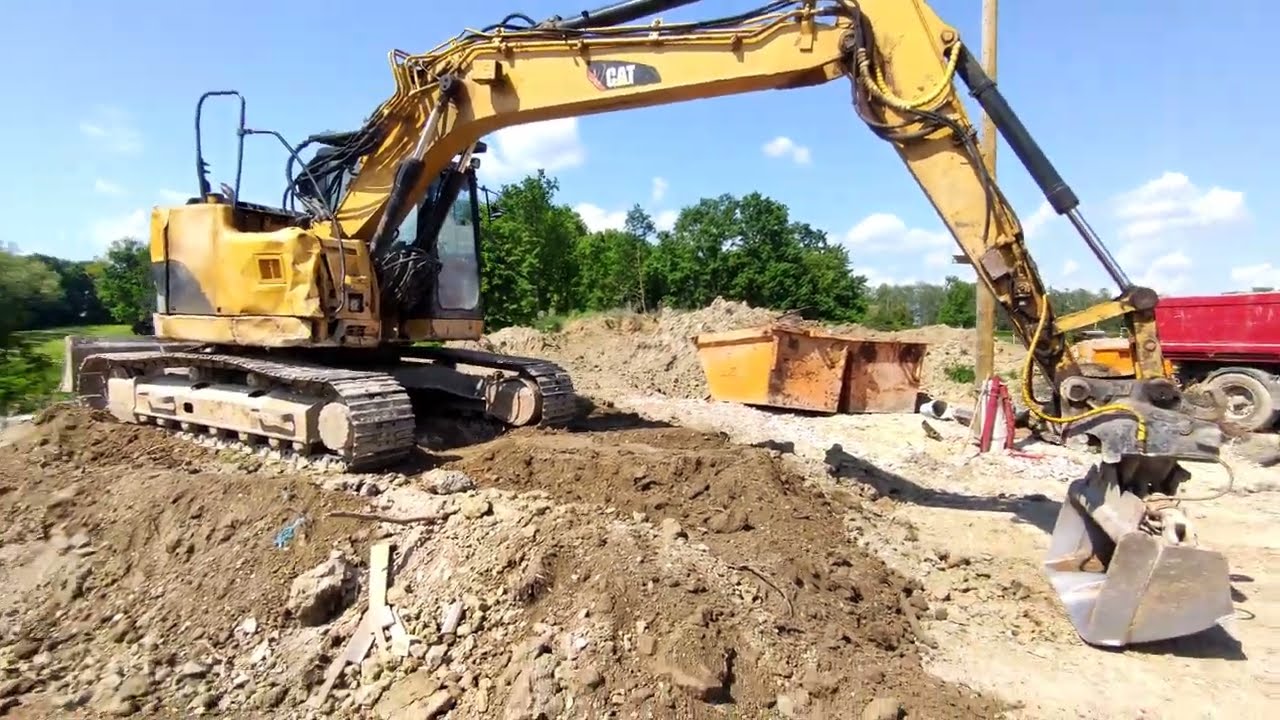 Caterpillar 314 big electrical problem. 🔥