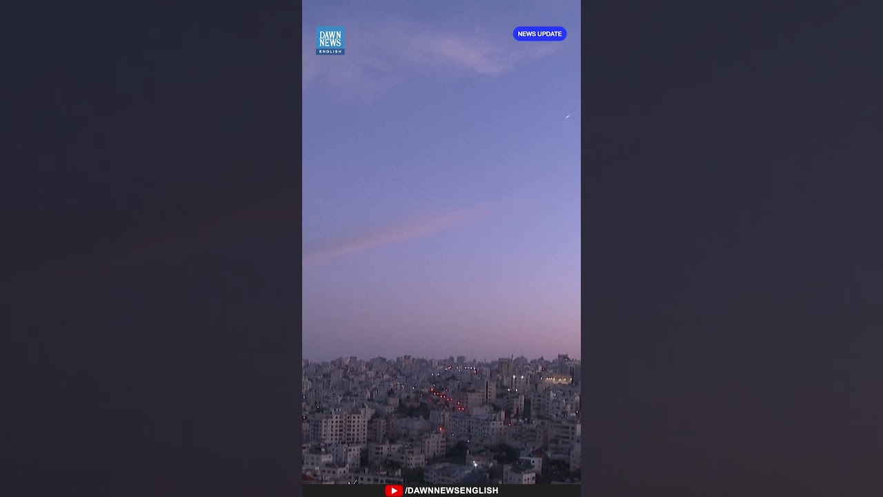 Iranian Missiles Seen In Sky Over Israel | US-Israel War On Iran