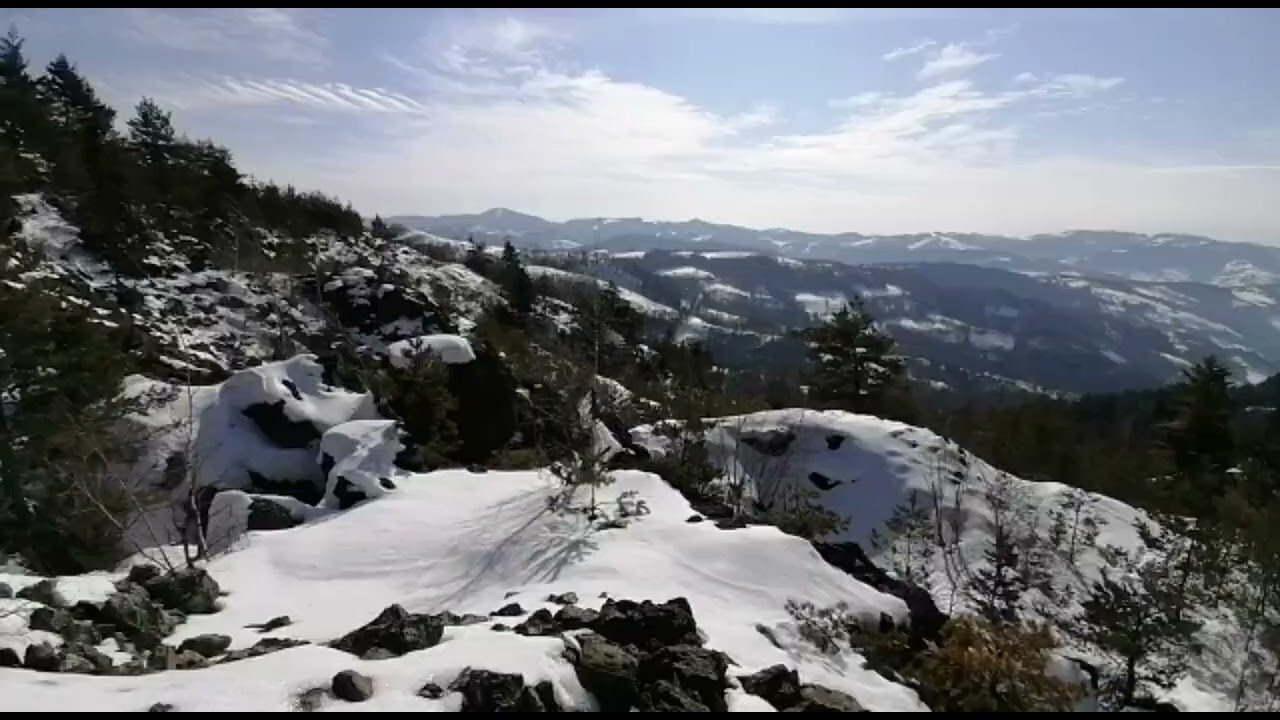 Pe Piatra Corbului, la Sfinxul din Roșia Montană!