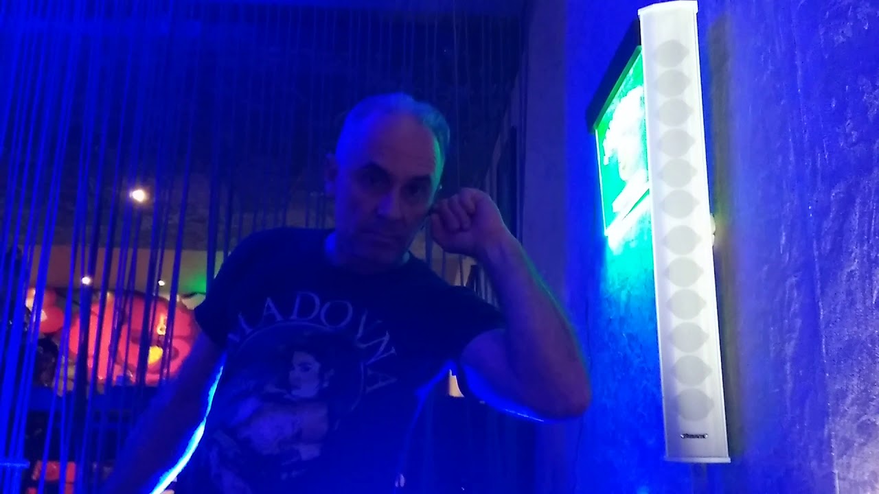 Fê Lemos discotecando no Frida Bar, 18/05/2018 - 2