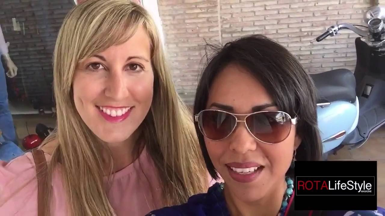 De compras por Rota,Cádiz con Elena
