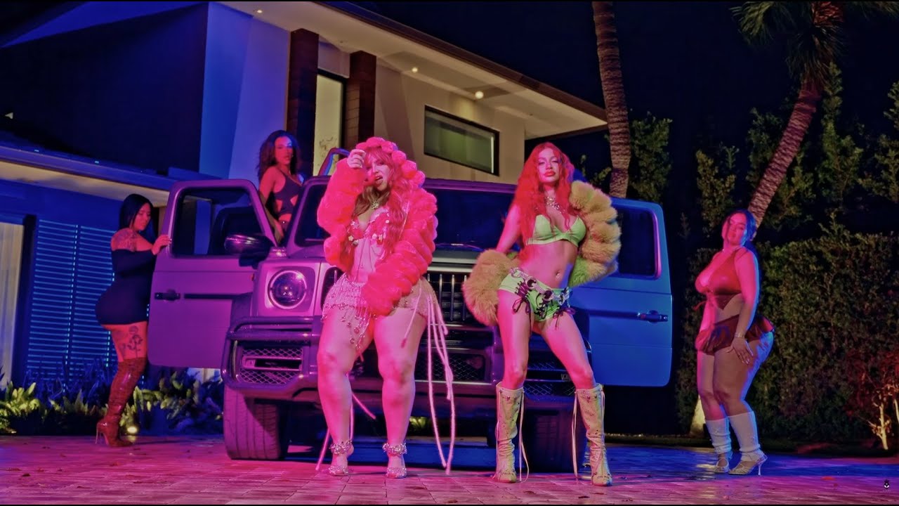 ELY LA BELLA x V ROD - CONTROLA TU PERRA (VIDEO OFICIAL)