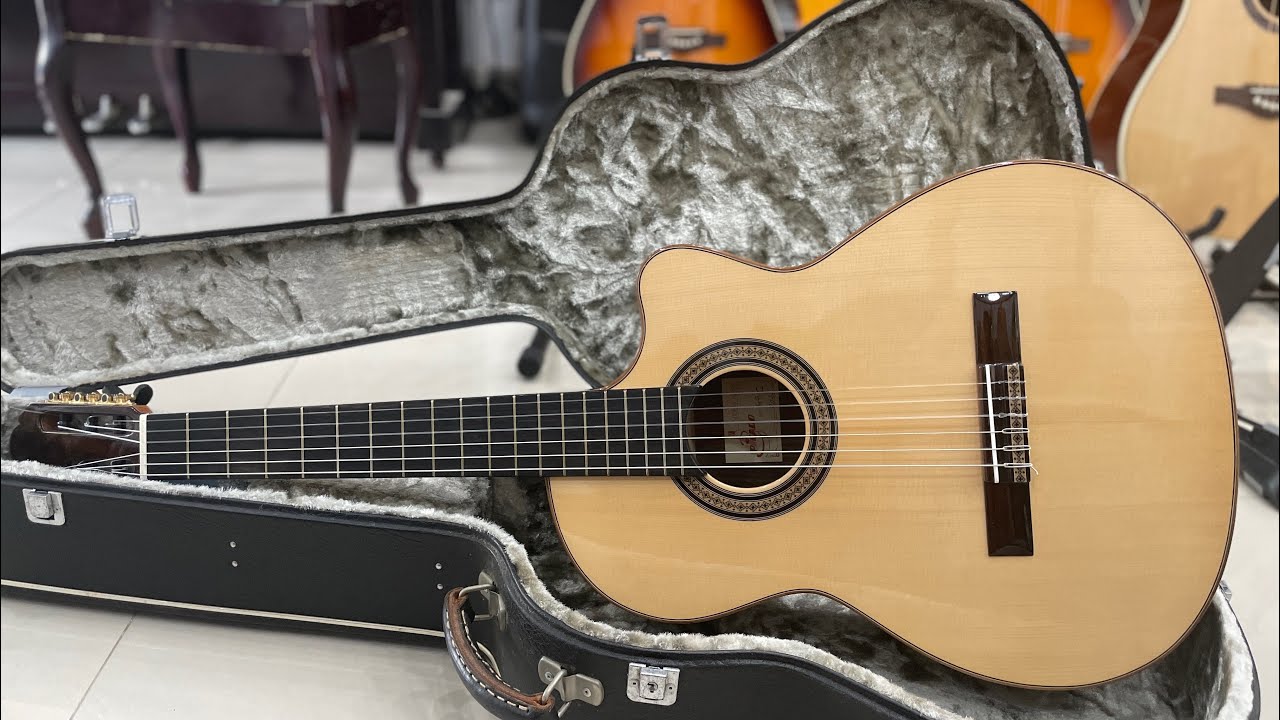 Guitar Classic TBN Cao Cấp  . Antonio Picado 49c dáng khuyết - đt : 0936239138 Zalo