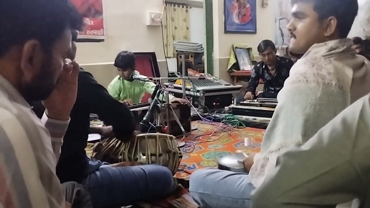 શનિવાર નિમિત્તે સંતવાણી ની મોજ મિલન વાધેલા