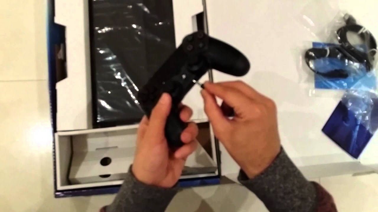 PS4 UNBOXING .. بلاي ستيشن 4