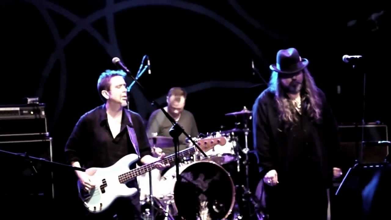 Brad - Upon My Shoulders / Sweet Al George / Screen @ Magazzini Generali, Milan 2013-02-23