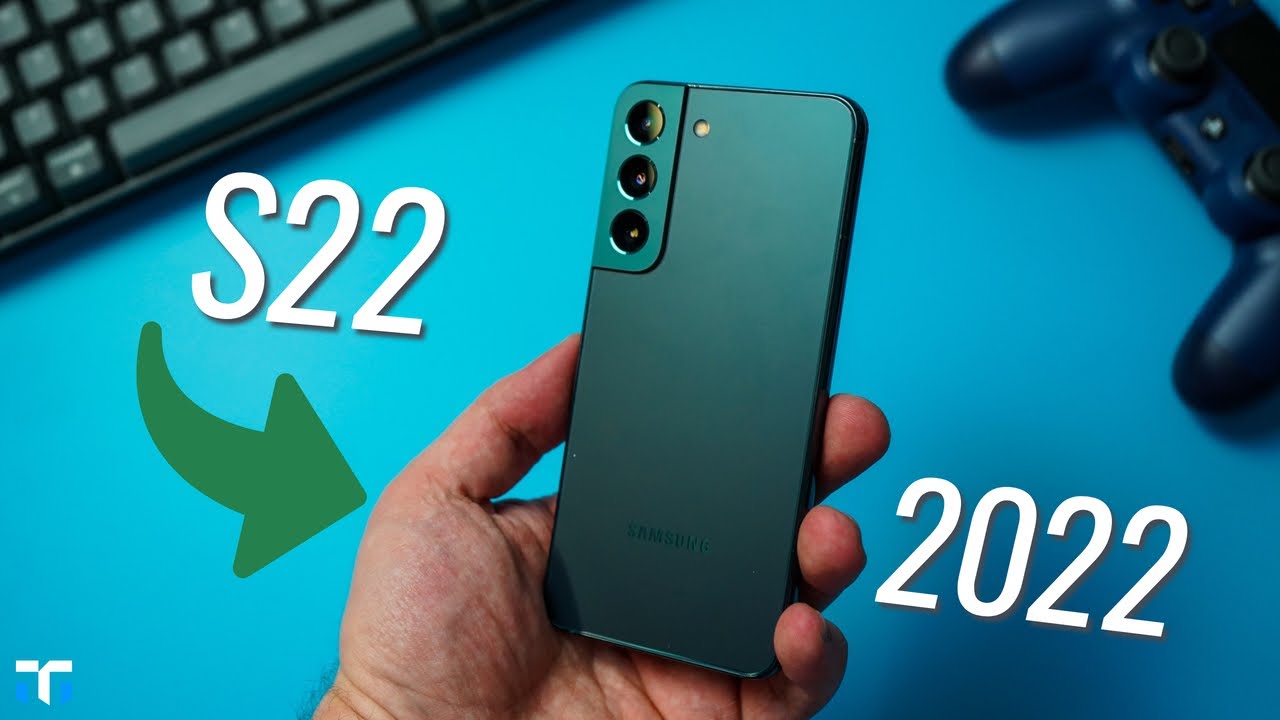 3 Reasons Why You Should BUY The Samsung Galaxy S22!