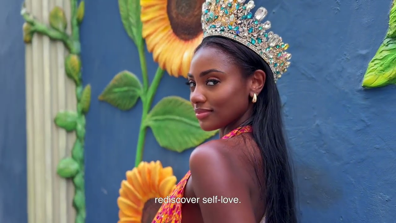 Miss CURACAO - INTRODUCTION