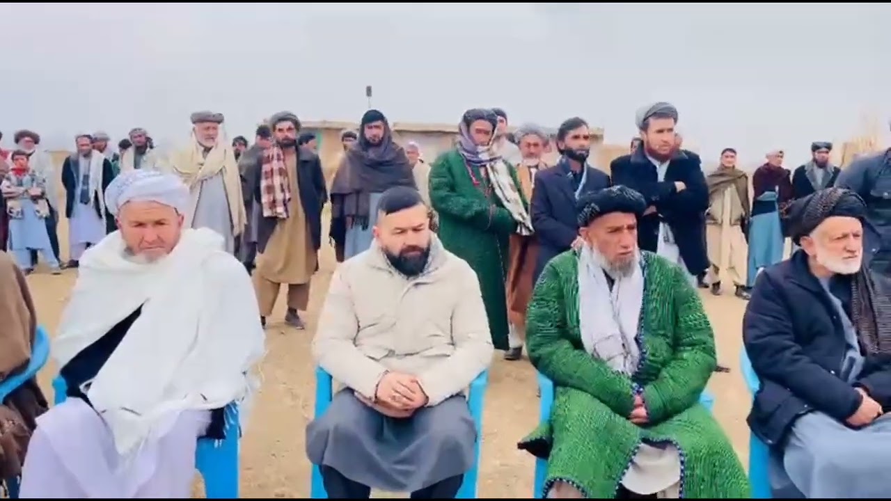 مراسم خاکسپاری محترم جنرال آدینه محمد شریف کافروش بلوچ باحضور سرسردار جنرال غلام نبی وسایر بزرگان بل