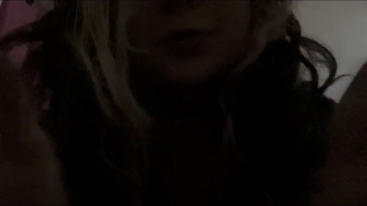 A girl does your makeup ASMR (plot twist: the girl is made of sand cs what is that quality)