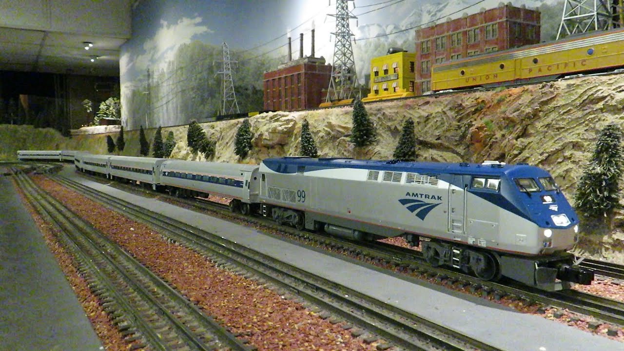 San Diego 3 Railers MTH Amtrak Genesis Maple Leaf train action