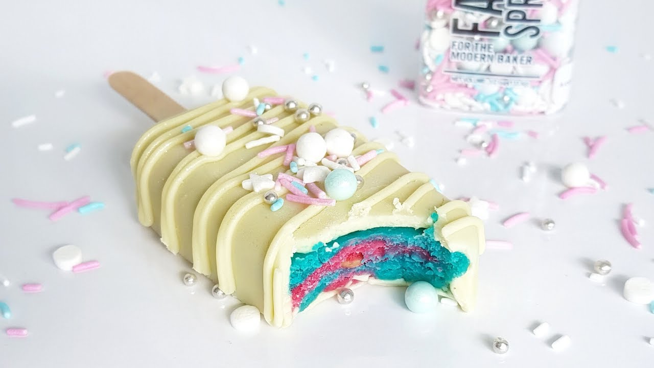 Pink & Blue Cakesicles