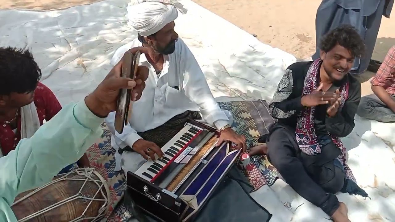 मेहंदी हों मलीर दी सिंगर साले मोहम्मद लगा गांव नुरे की भुज